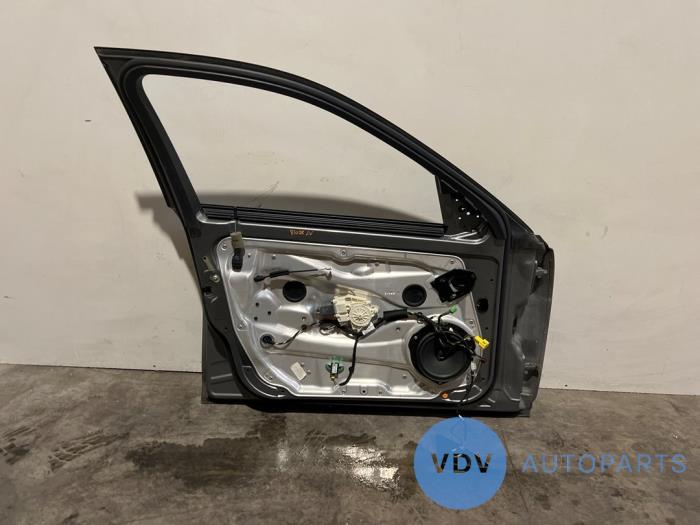 Portière 4portes avant gauche Mercedes C-Klasse