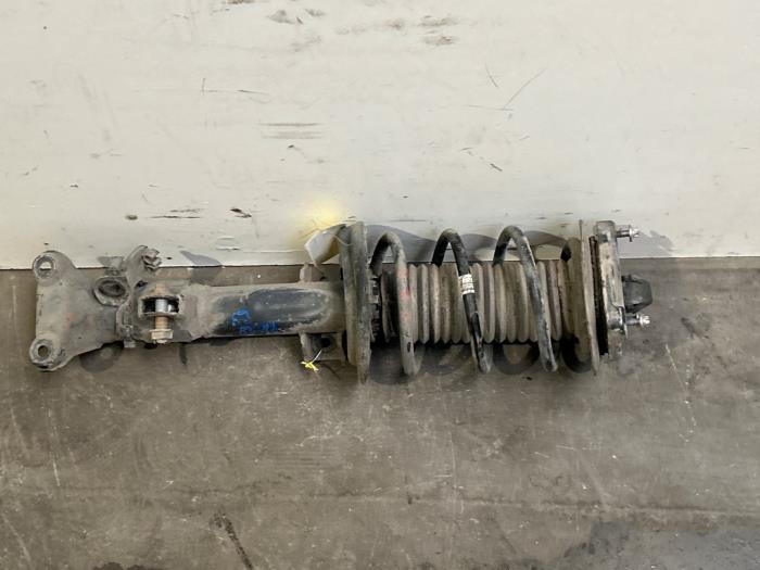 Fronts shock absorber, left Mercedes C-Klasse