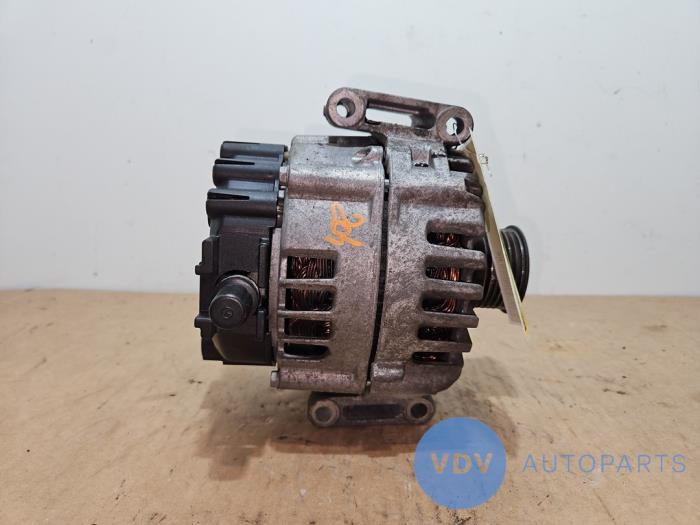 Dynamo Mercedes C-Klasse