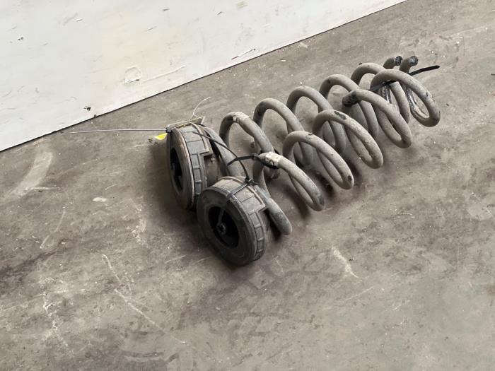 Schraubenfeder hinten Mercedes C-Klasse