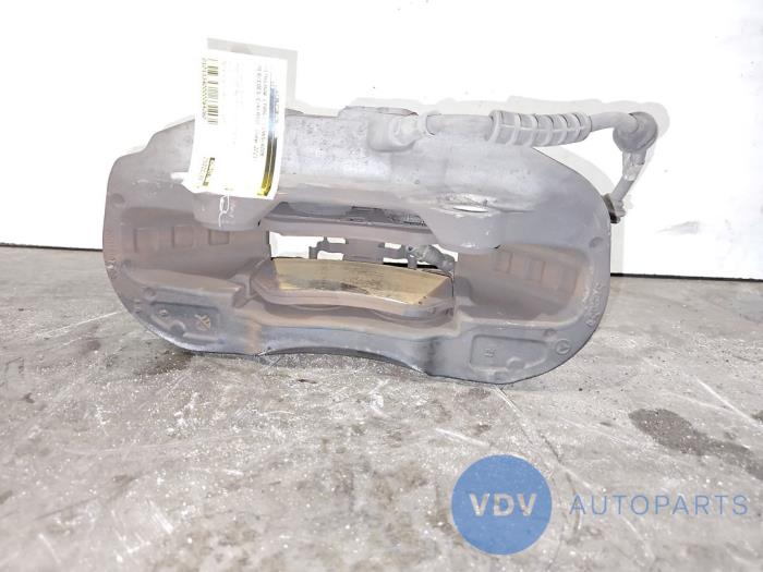 Front brake calliper, left Mercedes C-Klasse