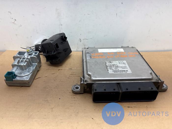 Cerradura de contacto y ordenador Mercedes C-Klasse