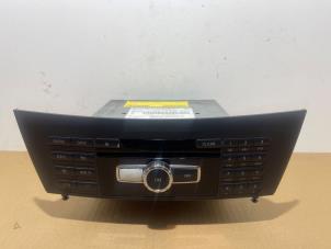 Gebruikte Radio Mercedes C (C204) 2.2 C-220 CDI 16V BlueEfficiency Prijs € 108,90 Inclusief btw aangeboden door Autoparts Van De Velde