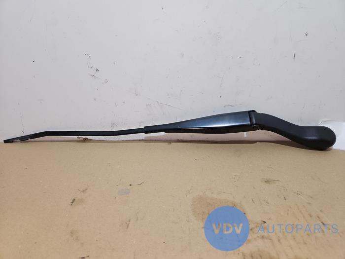 Bras essuie-glace avant Mercedes C-Klasse