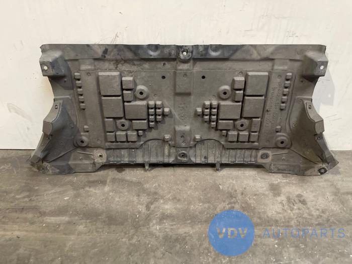 Schutzblech Boden Mercedes C-Klasse