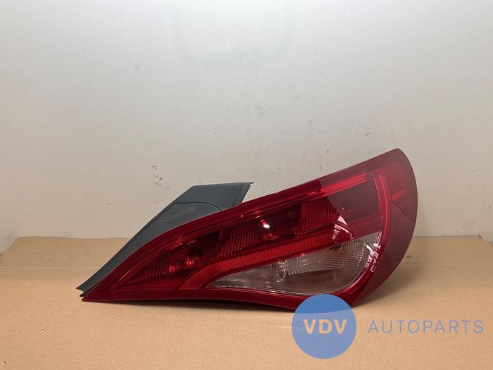 Tylne swiatlo pozycyjne prawe Mercedes CLA