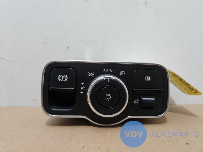 Light switch Mercedes GLA