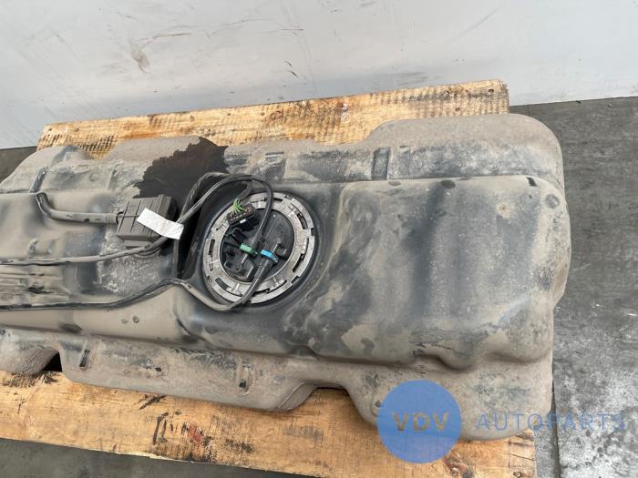 Réservoir de carburant Mercedes Vito