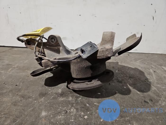 Knuckle, front left Mercedes Vito