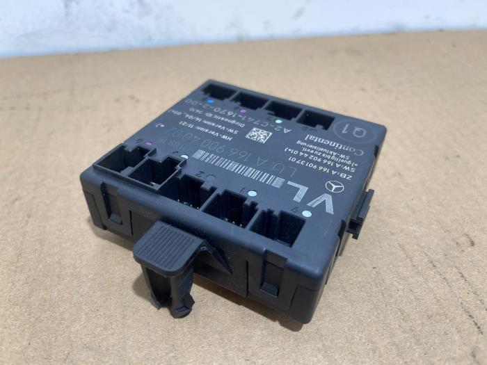 Central door locking module Mercedes CLA