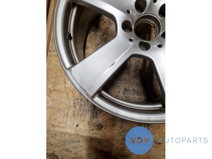 Obrecz Mercedes E-Klasse