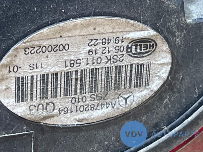 Tylne swiatlo pozycyjne lewe Mercedes Vito