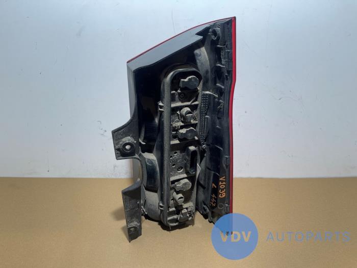 Tylne swiatlo pozycyjne lewe Mercedes Vito