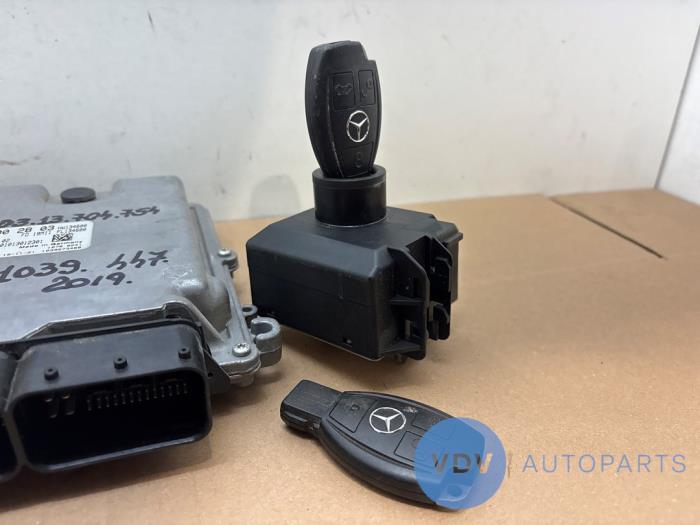 Ignition lock + computer Mercedes Vito
