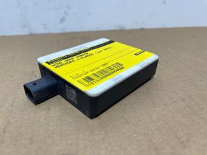 Gebruikte Dode hoek sensor Mercedes C (W206) C-220d 2.0 Turbo 16V Prijs € 181,50 Inclusief btw aangeboden door Autoparts Van De Velde