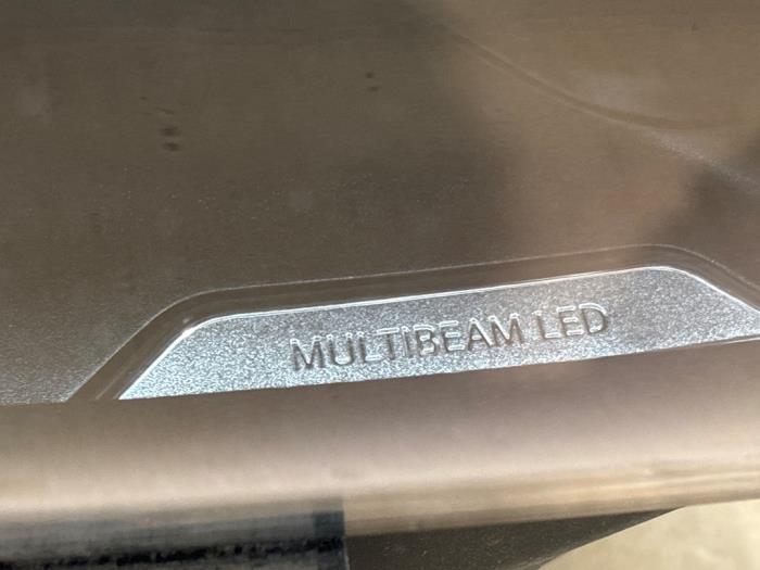 Phare droit Mercedes GLB-Klasse