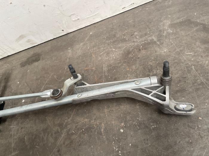 Wiper motor + mechanism Mercedes GLB-Klasse