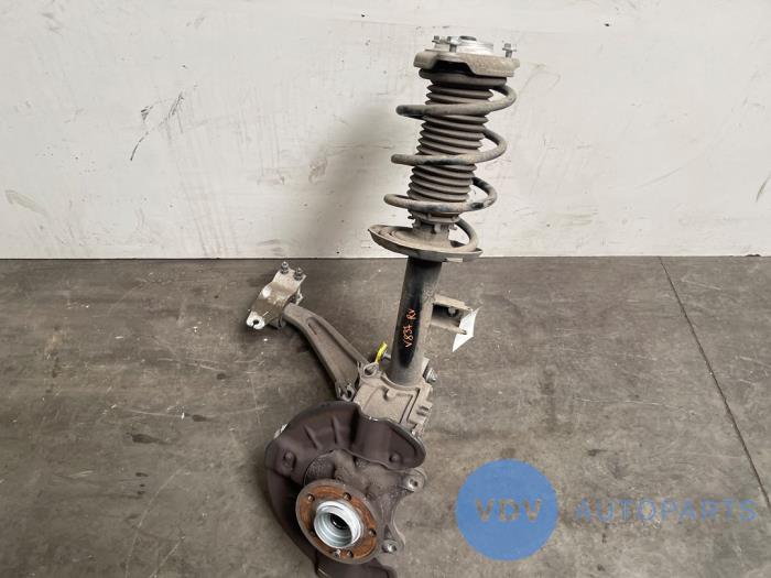 Mangueta de dirección derecha delante Mercedes GLB-Klasse