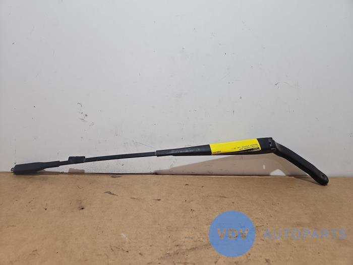Front wiper arm Mercedes Sprinter