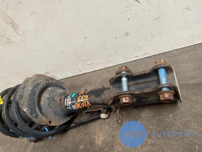 Stoßdämpfer links vorne Mercedes Viano