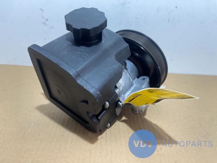 Bomba de dirección asistida Mercedes Viano