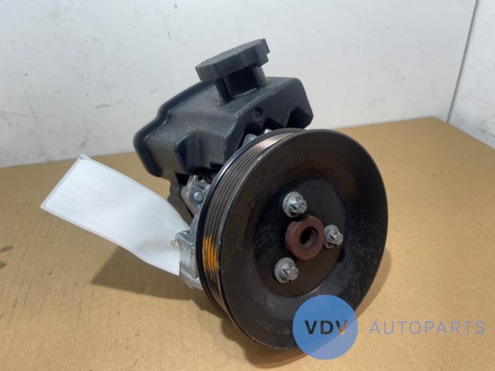 Bomba de dirección asistida Mercedes Viano