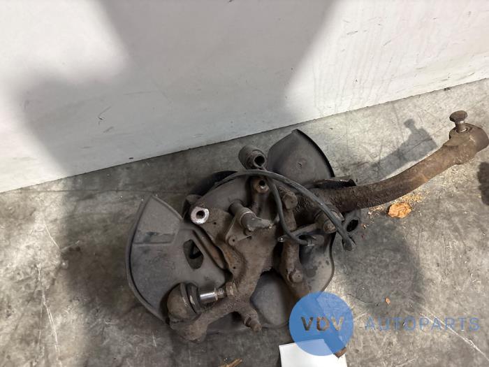 Knuckle, front left Mercedes S-Klasse