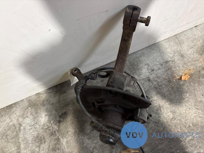 Knuckle, front left Mercedes S-Klasse