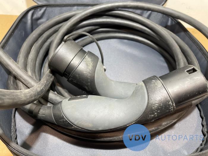 Oplaadkabel hybride Mercedes GLA