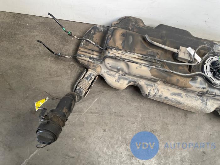 Réservoir de carburant Mercedes Vito
