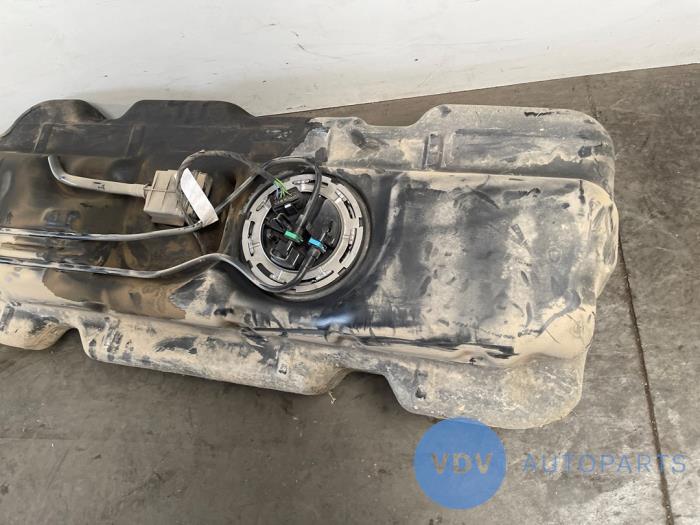 Réservoir de carburant Mercedes Vito
