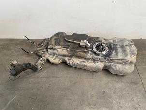 Gebruikte Tank Mercedes Vito (447.6) 2.0 114 CDI 16V Prijs € 423,50 Inclusief btw aangeboden door Autoparts Van De Velde