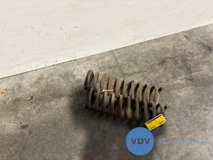 Sruba sprezyny przód Mercedes S-Klasse