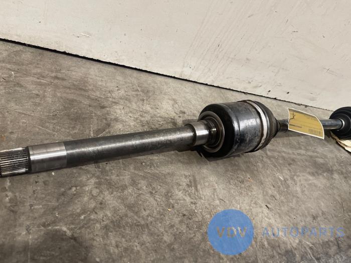 Os napedowa prawy przód Mercedes GLE