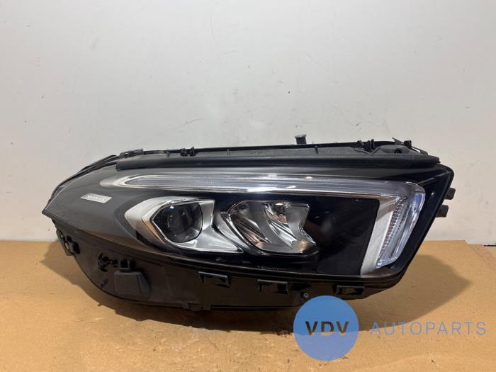 Reflektor prawy Mercedes A-Klasse