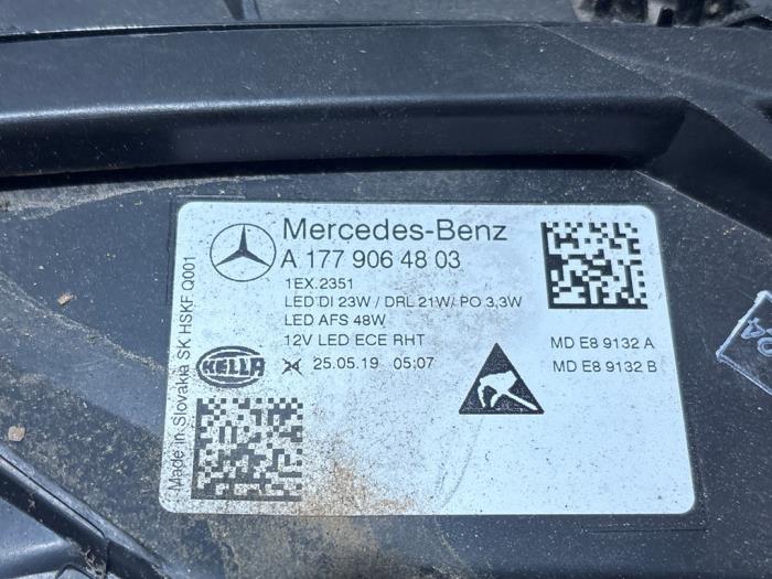 Scheinwerfer rechts Mercedes A-Klasse