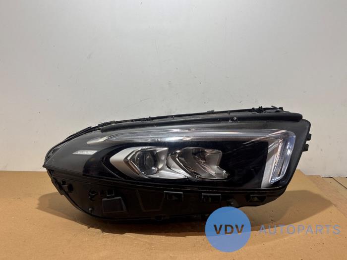 Reflektor prawy Mercedes A-Klasse