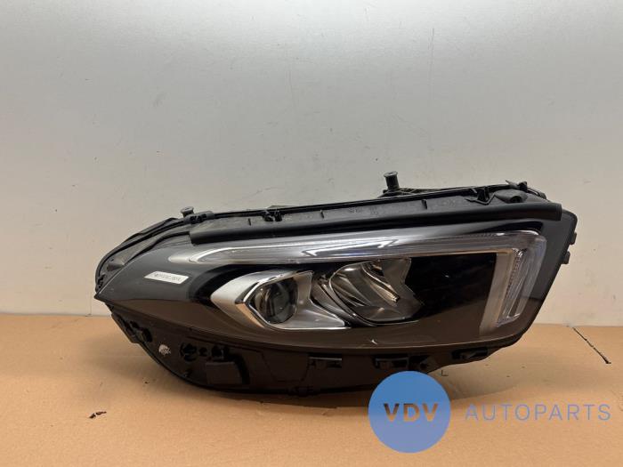 Reflektor prawy Mercedes A-Klasse