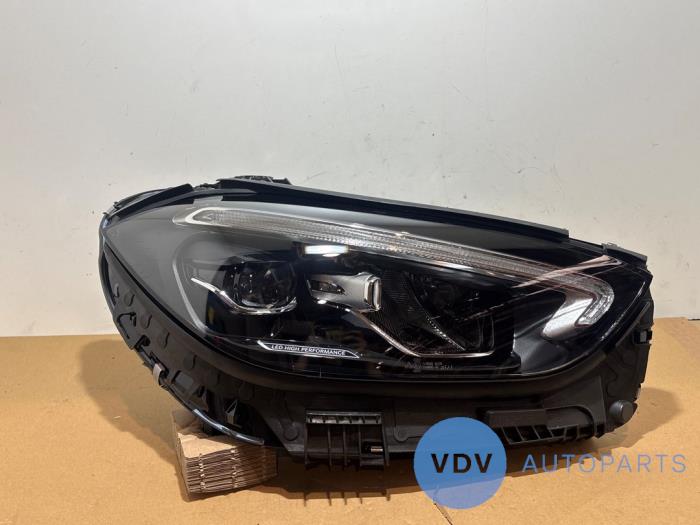 Phare droit Mercedes C-Klasse