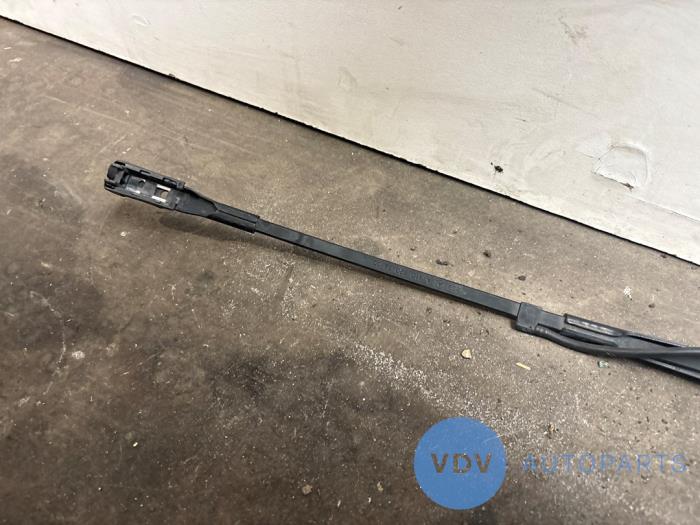 Front wiper arm Mercedes Sprinter
