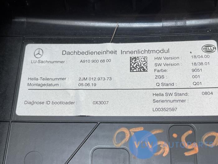 Oswietlenie wewnetrzne przód Mercedes Sprinter