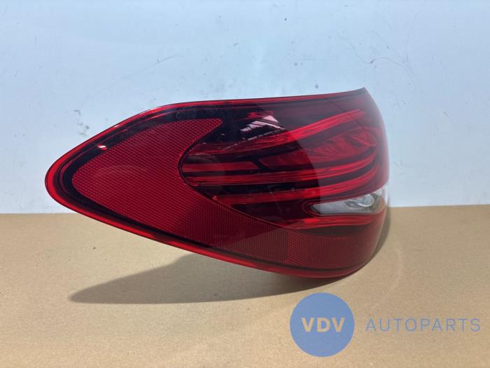 Feu arrière gauche Mercedes C-Klasse