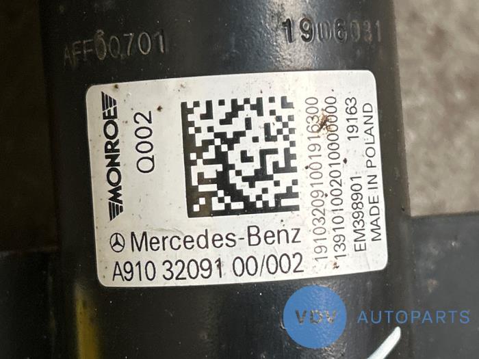 Fronts shock absorber, left Mercedes Sprinter