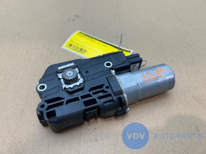 Moteur toit ouvrant Mercedes GLB-Klasse