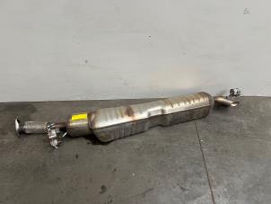 Gebruikte Uitlaat Middendemper Mercedes GLA (H247) 1.3 250 e Turbo 16V Prijs € 635,25 Inclusief btw aangeboden door Autoparts Van De Velde