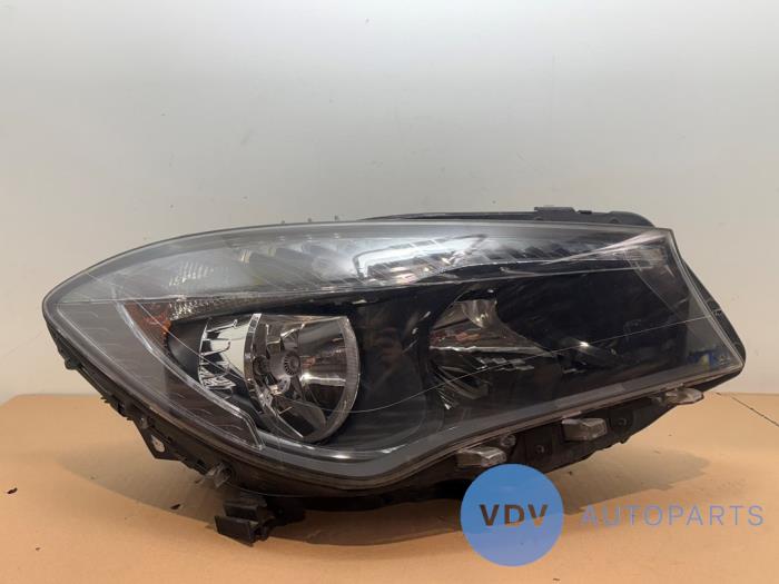 Reflektor prawy Mercedes CLA