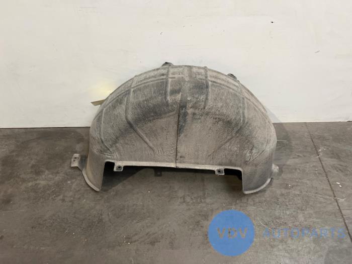 Wheel arch liner Mercedes Vito
