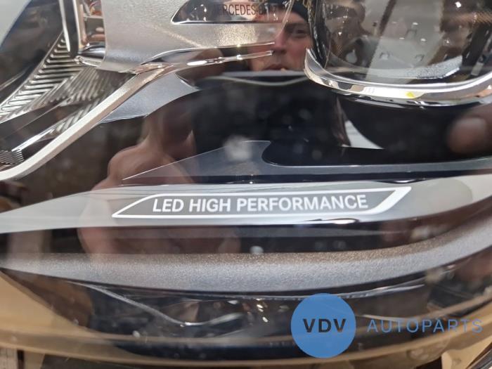 Phare gauche Mercedes C-Klasse