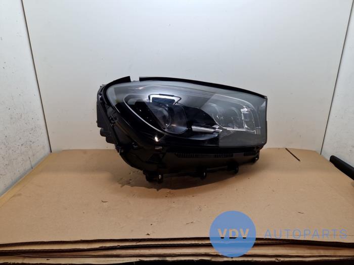Headlight, right Mercedes GLE