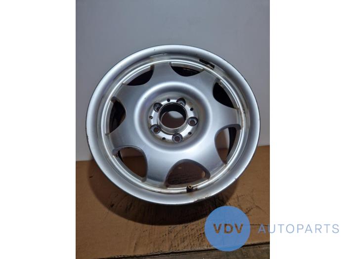 Obrecz Mercedes E-Klasse